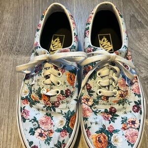 Vans Women/Men’s Multicolor Floral Sneakers